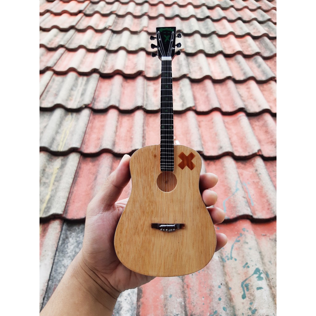 Miniatur Gitar Martin LX-1E Ed Sheeran Signature