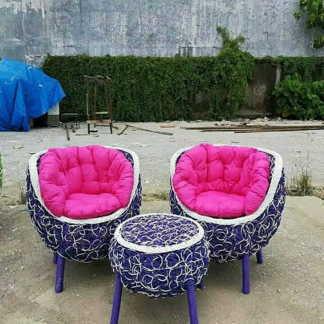 Kursi teras brekele rotan sintetis