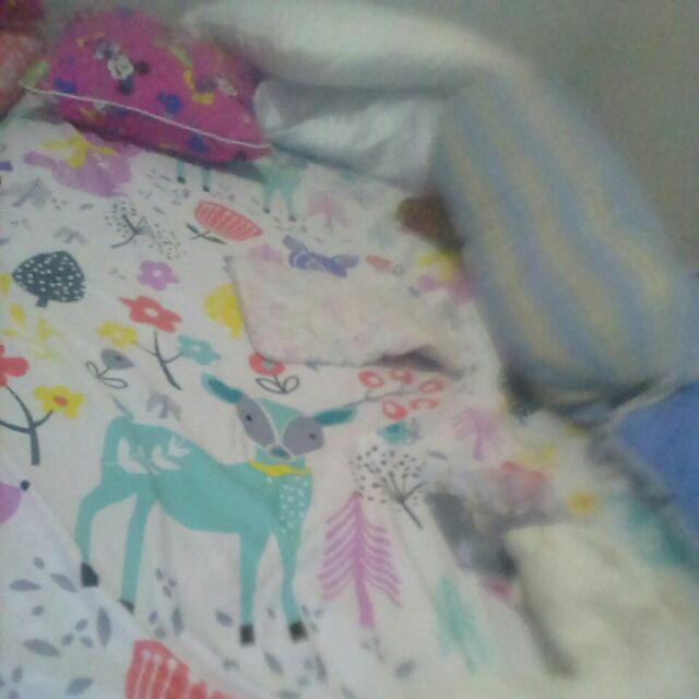 Sprei Kintakun Dluxe Ukuran 120 X 200 Cm