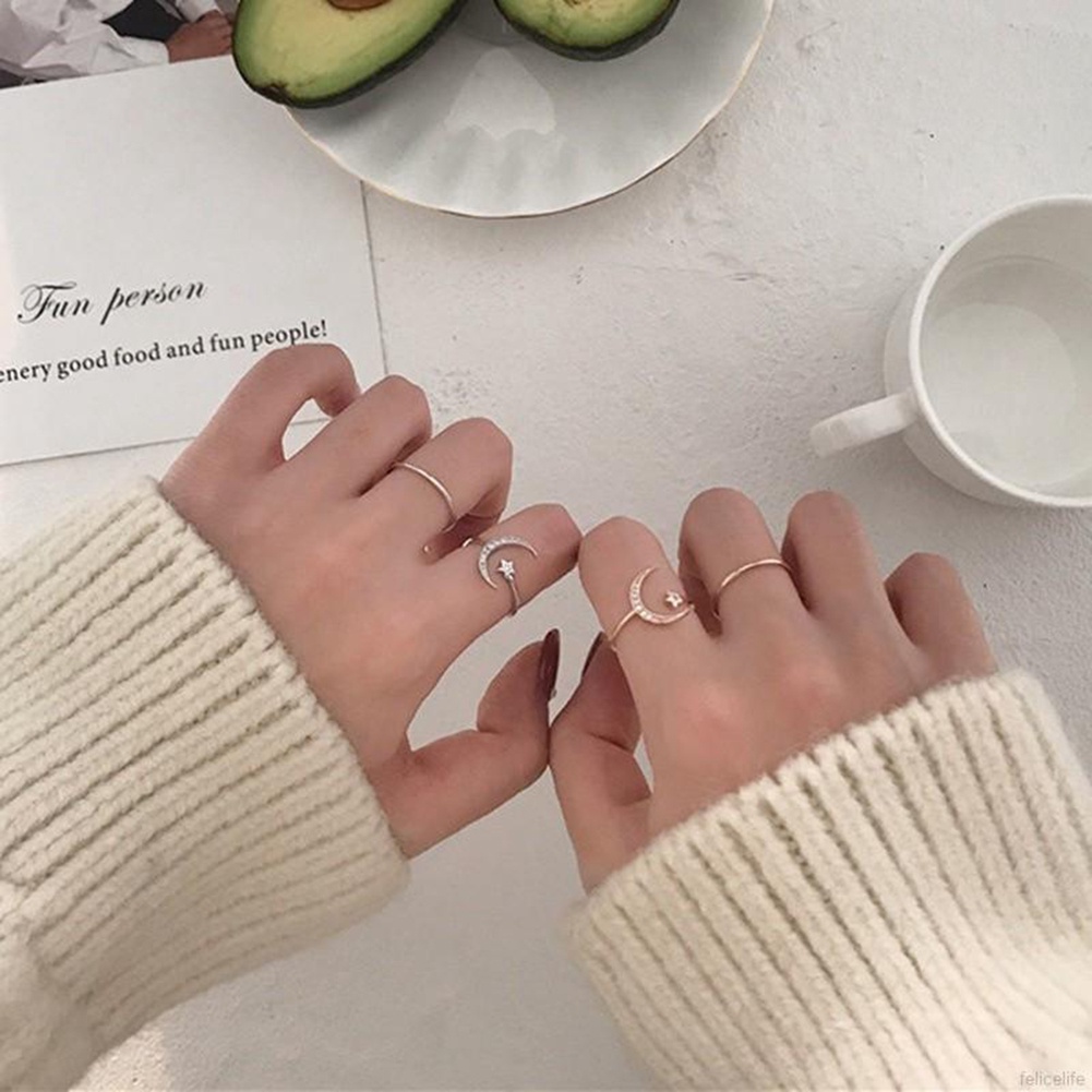 Hu Hu Hu Hu Hu Alat Bantu Pasang Kacamata♡ 2pcs Cincin Wanita Model Terbuka Desain Bulan Bintang Hias Berlian Imitasi Untuk Pesta