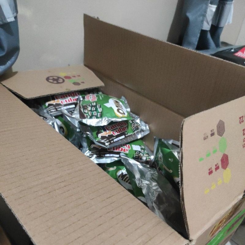 MIILO CUBE LOKAL 1 DUS ISI 40 BKS  PERMEN MILO CANDY CUBE BY COMELO