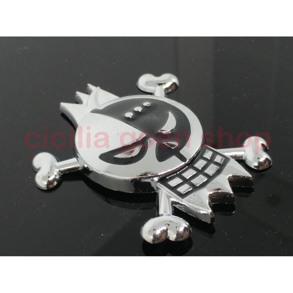 Metal Emblem ONE PIECE JOLLY ROGER