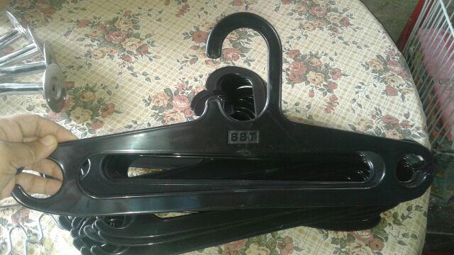 Hanger 17 Inc Warna Hitam Utk Jemur Baju Atau Display Boutiq