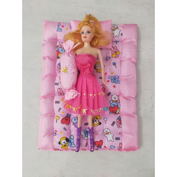 Kasur lantai boneka barbie