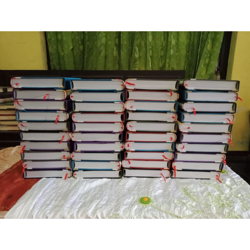 

Al Qur'an makna kertas putih