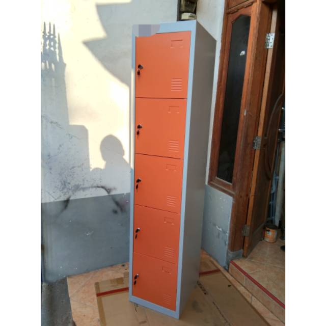 Loker besi,locker besi 5 pintu qnr