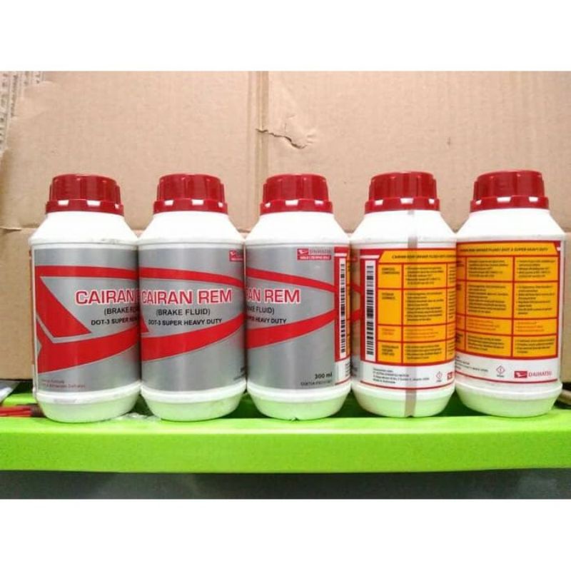 MINYAK REM DAIHATSHU DOT 3.MINYAK REM DOT3 DAIHATSHU 300ML,PELUMAS REM DAIHATSHU DOT3.