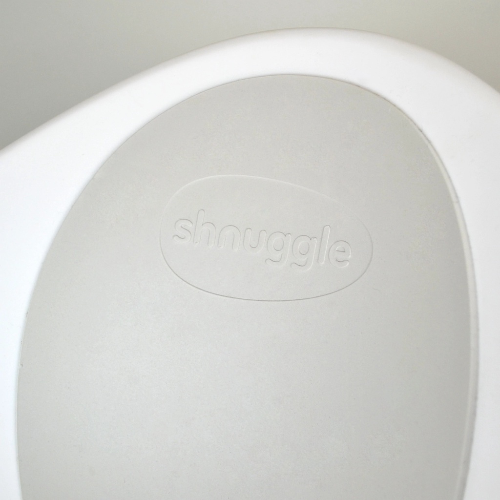 SHNUGGLE BABY BATH WITH PLUG