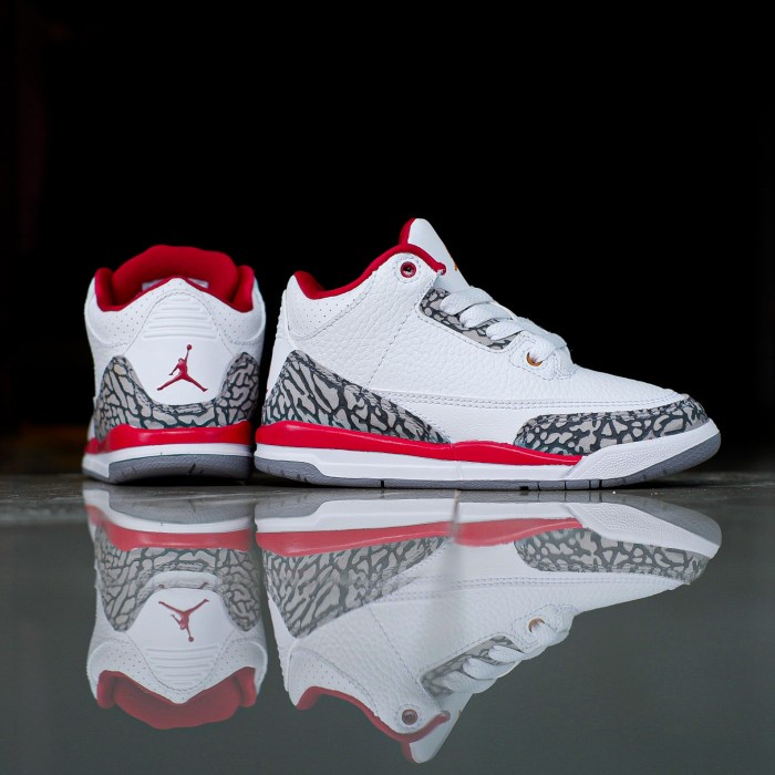 Terbaru Sepatu Sneakers Anak Jordan Retro 3 Ps White Original New Item