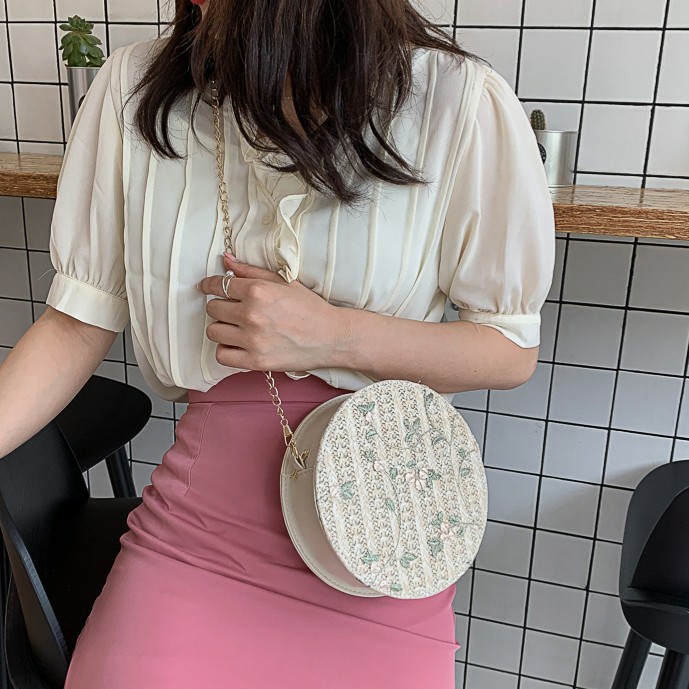TAS SELEMPANG WANITA BULAT RANTAI RENDA BUNGA ANYAM EDGINA TA074W1 IMPORT RAJUT ABG PESTA FASHION