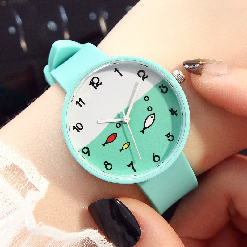 Jam Tangan Quartz Analog Korea Strap Silikon Warna Permen untuk Wanita Motif Kartun-Tosca