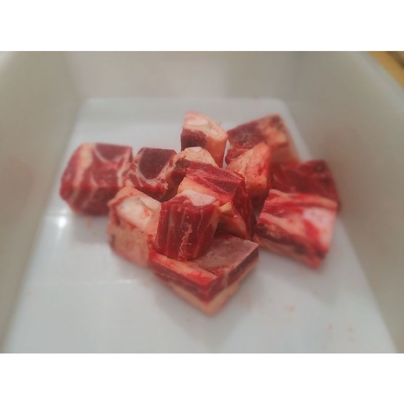 

daging sapi da semua jenis tulang sapi import dan lokal