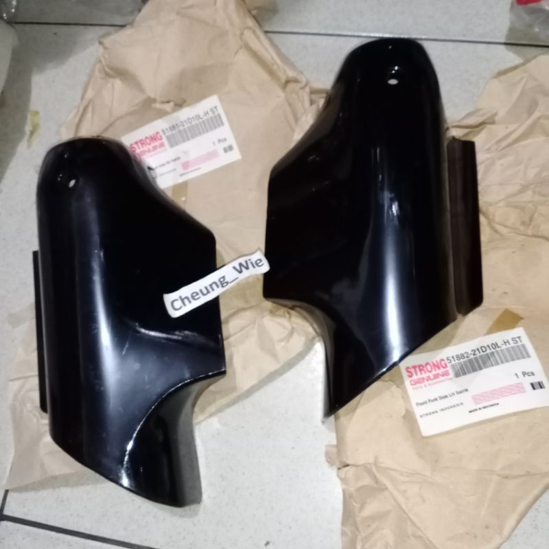 kuping tutup garpu shok depan Suzuki Satria 120 2Tak Lumba Kotak Hitam STRONG