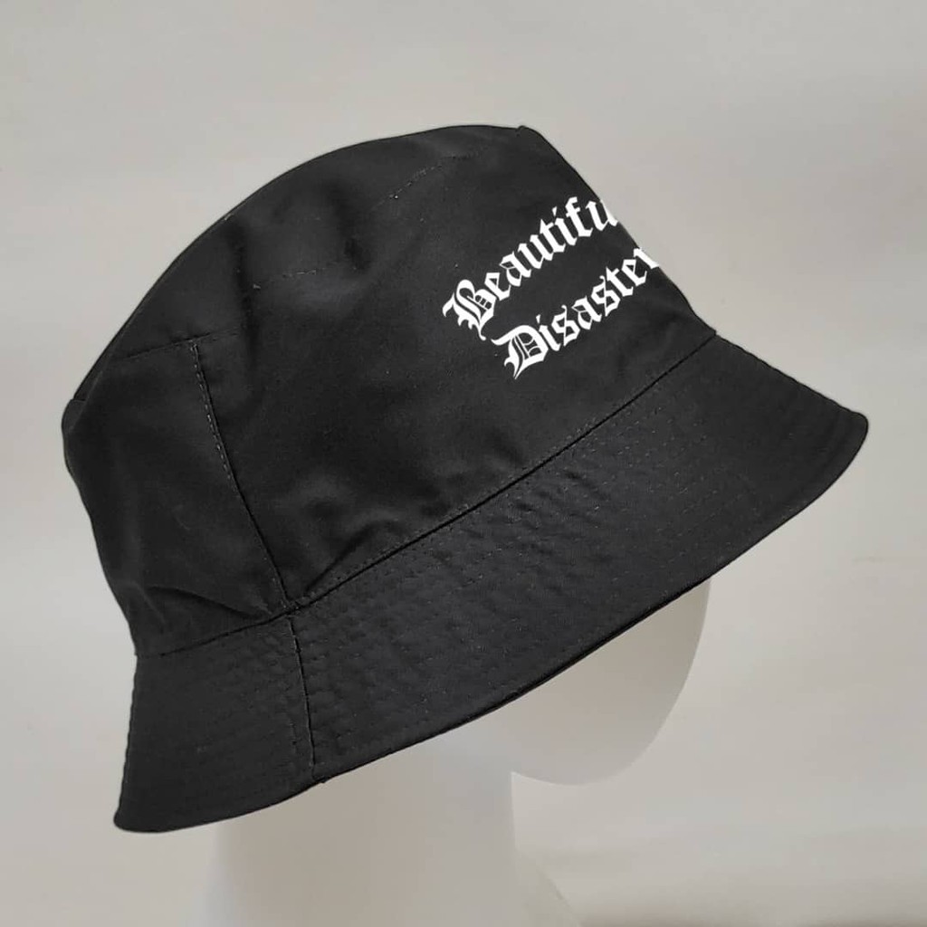 Topi Bucket Hitam Tulisan Typography Pria Wanita Gambar Logo Netflix Bendera Style Populer 2021