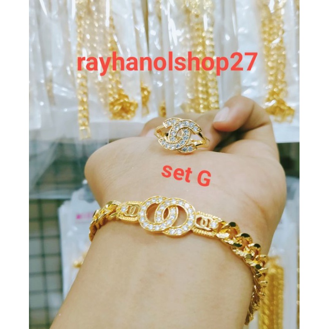 Perhiasan wanita titanium gold set Gelang tangan free cincin motif pilihan permata Cristal putih lapis emas 22 k