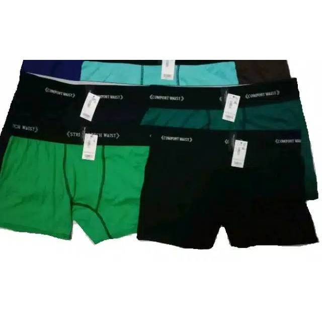 Celana dalam boxer pria