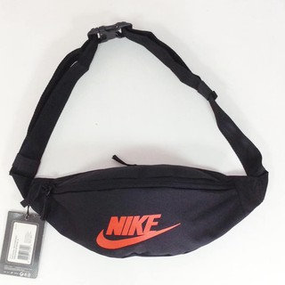  TAS  NIKE HERITAGE HIP PACK BLACK LOGO ORANGE TAS  NIKE TAS  