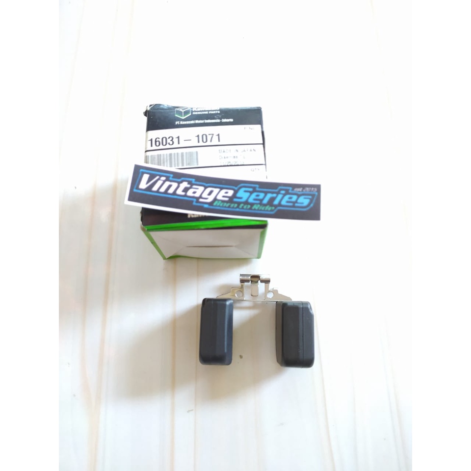 Pelampung bensin karburator Ninja R Float pelampung bensin ninja R Pelampung bensin ninja SS Origina