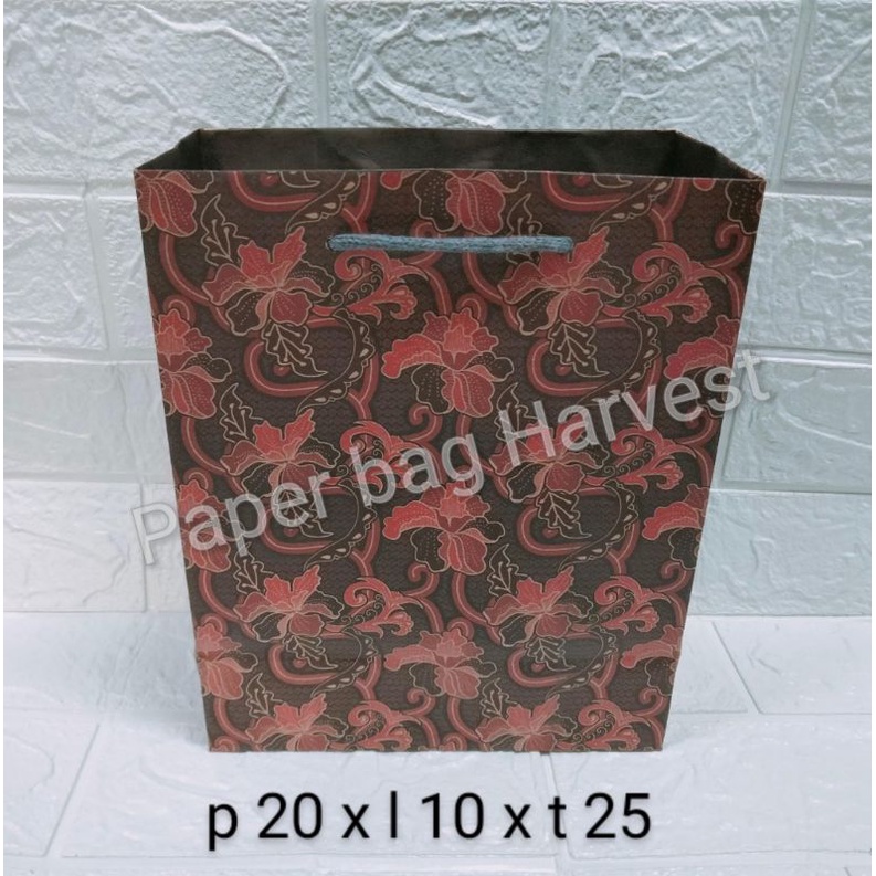 

Paper bag motif batik