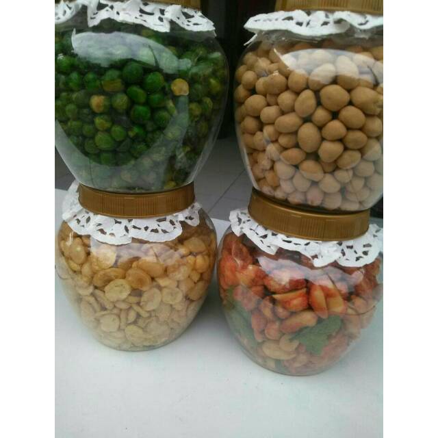 

Paket Lebaran Kacang 4 Toples