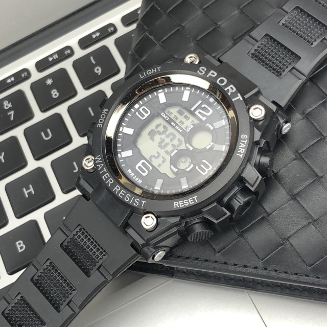 ［Ready Stock］Jam tangan digital sport LED pria ready 4warna s1046