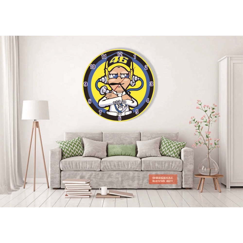 JAM DINDING UNIK VALENTINO ROSSI GAMBAR KARAKTER KEREN KOLEKSI MOTO GP KLASIK RETRO HIASAN DEKORASI DINGDING KAMAR COWO ARTISTIK MINIMALIS KAYU CUSTOM MEWAH MODERN MURAH DEKORASI RUANGAN WALL DECOR