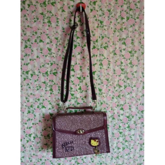 Tas hello kitty preloved