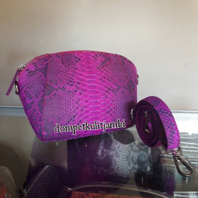 Tas pouch givenchy kulit asli / tas ular / tas kulit / tas kulit ular / tas cewek / tas fashion