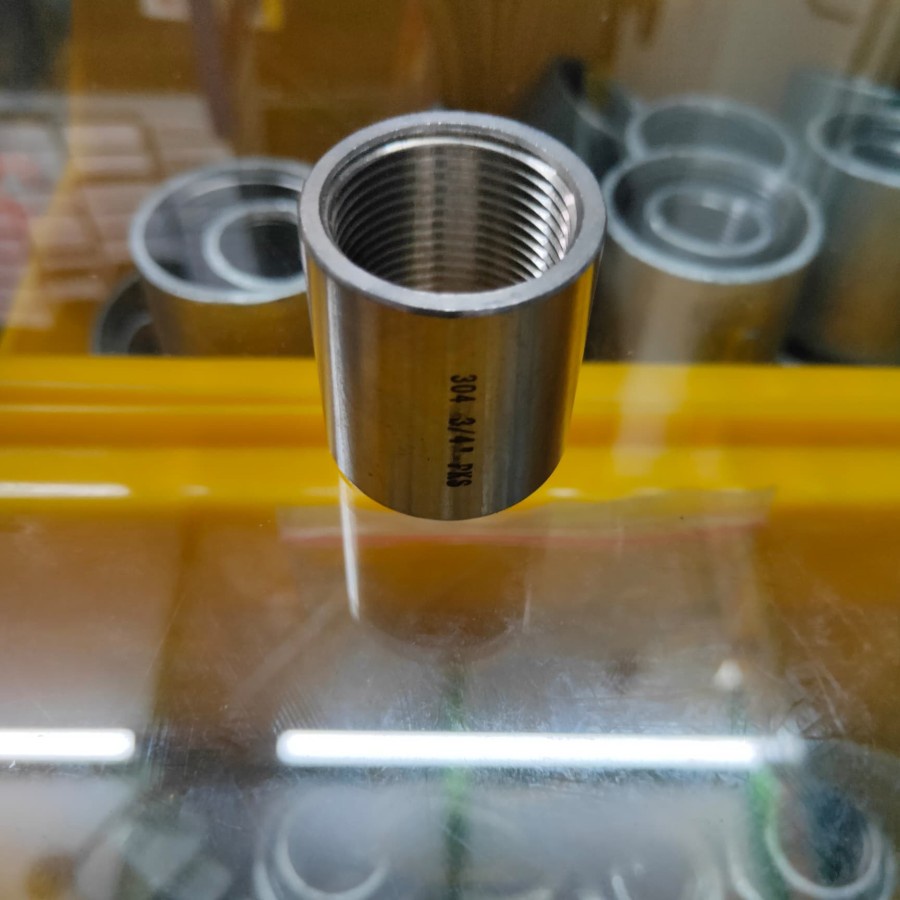 Pipa Socket steel SS304 drat dlm 2 inch