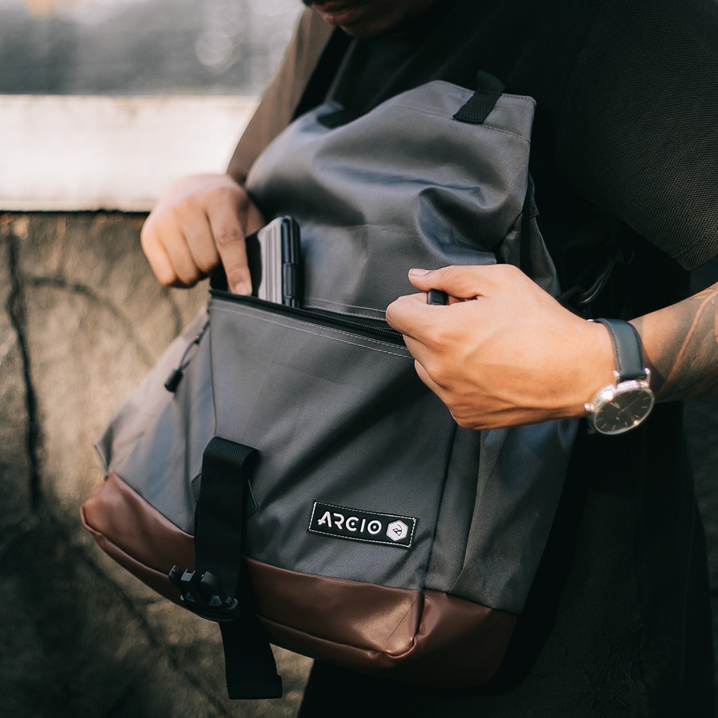 KANO GREY |MNM x ARCIO| Tas Selempang Pria Multifungsi Tas Jinjing Tote Sling Bag ORIGINAL