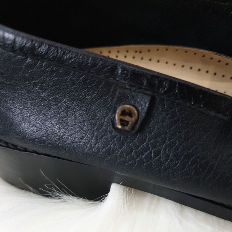 AIGNER SEPATU KULIT PRELOVED ORIGINAL