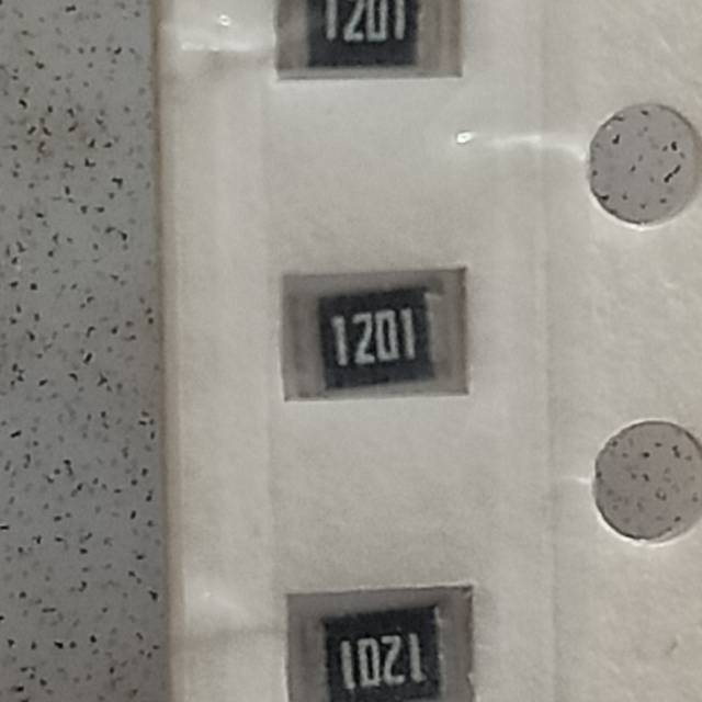 100 pcs Resistor smd 1k2 ohm