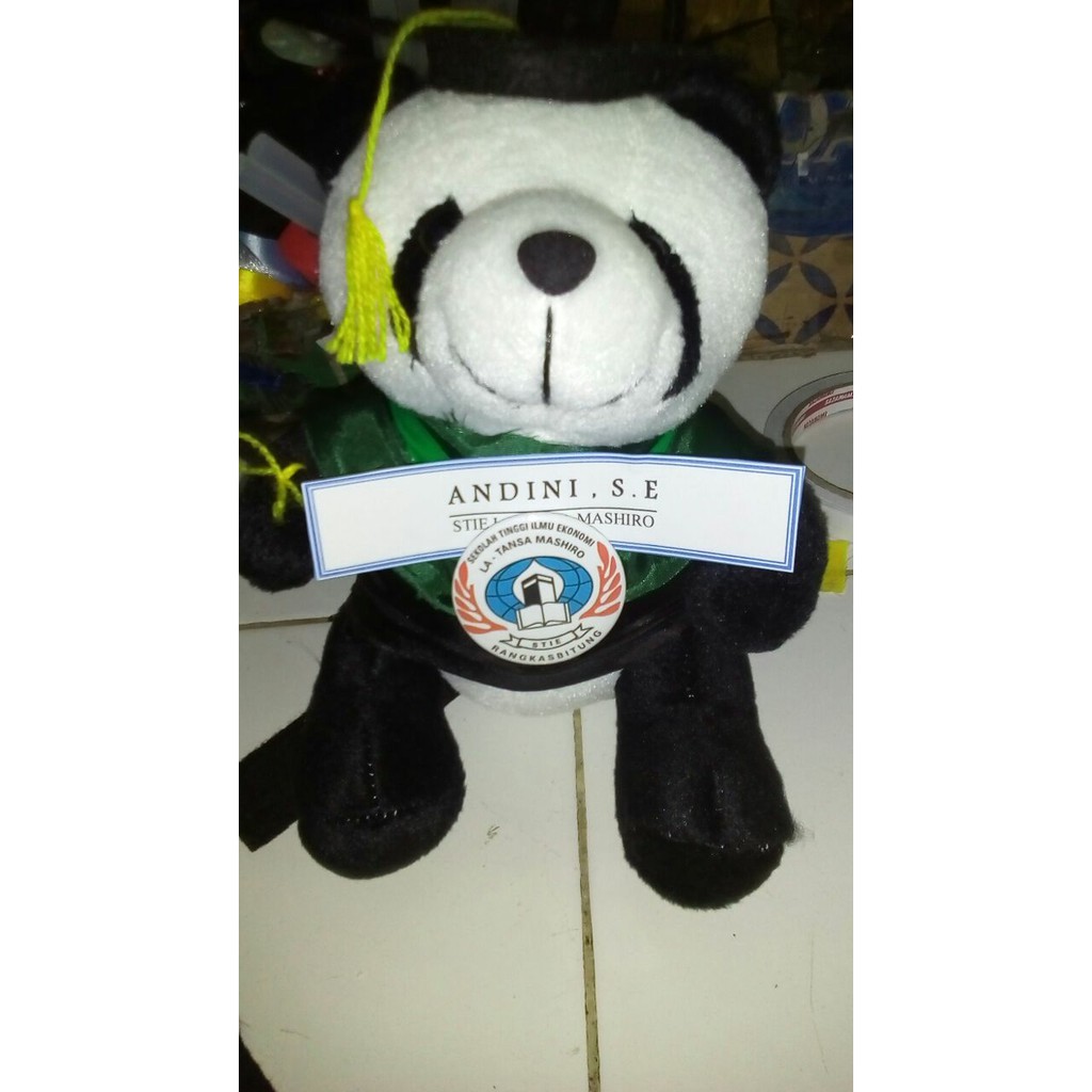 Jual BONEKA WISUDA Panda Wisuda Custom 18cm+nama&gelar+pin kampus ADWA