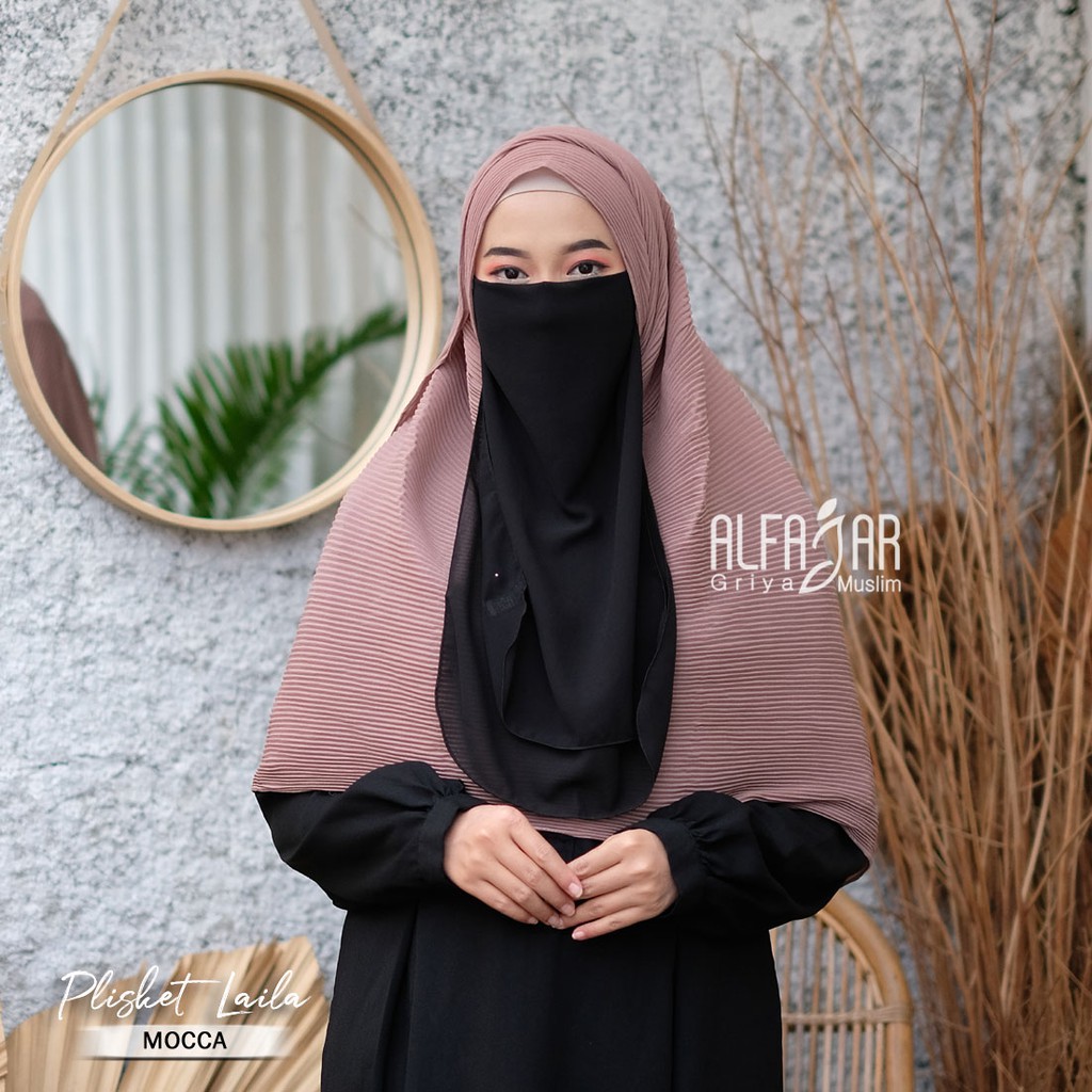 Jilbab Pasmina Instan Plisket Ceruty Babydoll Laila by Alfajar Free Cadar