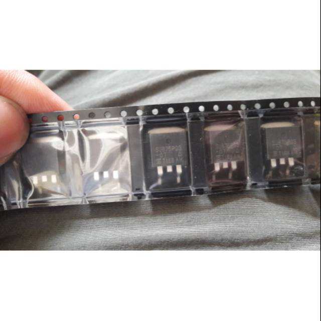 P-FET 30V 75A SUB75P03-07 SUP75P03-07 alt 042P03L polarity protection