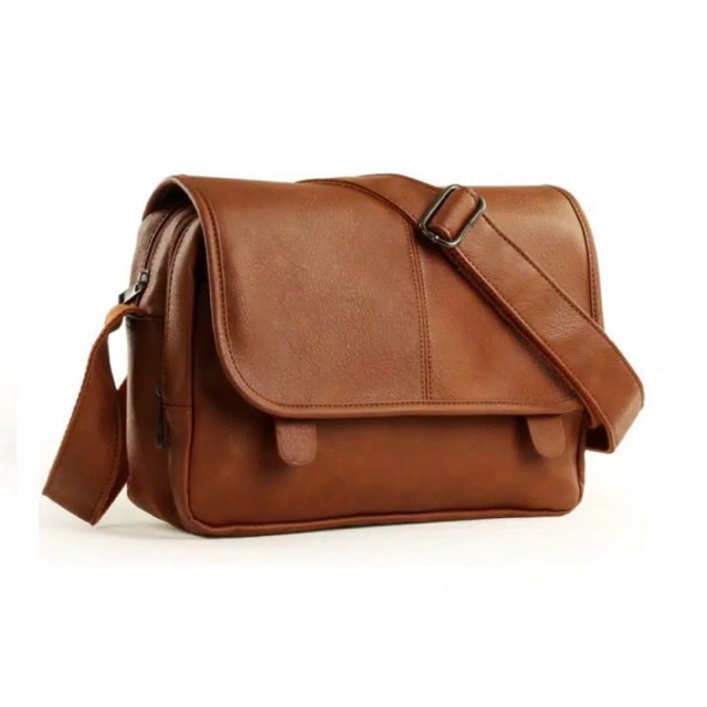 Sling Bag Kulit Pria / Tas Selempang Kuiit / Postman Bag Kulit Pria L030