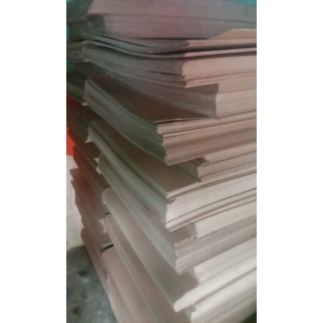 

(minimal 1.000 Lembar) LAYER EFLUTE/LAYER E-FLUTE SIZE 112 x 69 CM