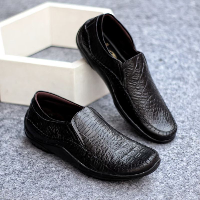 Xshoesbdg.id x Croco Sepatu Slip On Pria Casual Slop Kulit Asli Original Santai Kerja Kuliah Kantor