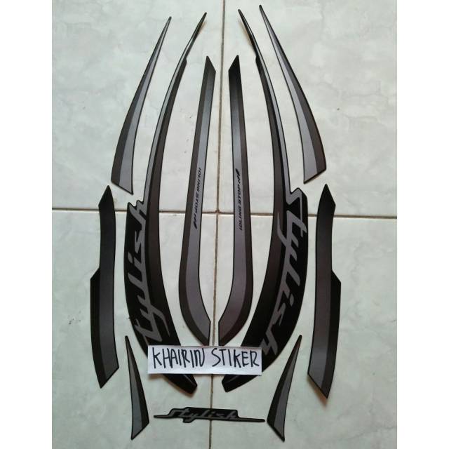 Striping scoopy 2019 stylish hitam kilap original