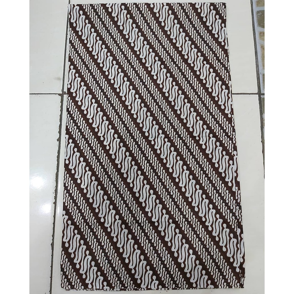 Kain Batik Solo Motif Parang Seling Kecil Warna Dasar Putih