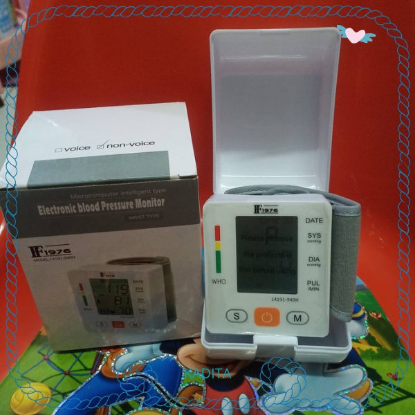 Alat Tensi Darah digital - blood pressure monitor