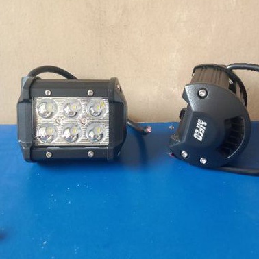 Lampu Tembak Sorot SIFCO 6 LED Kotak Putih