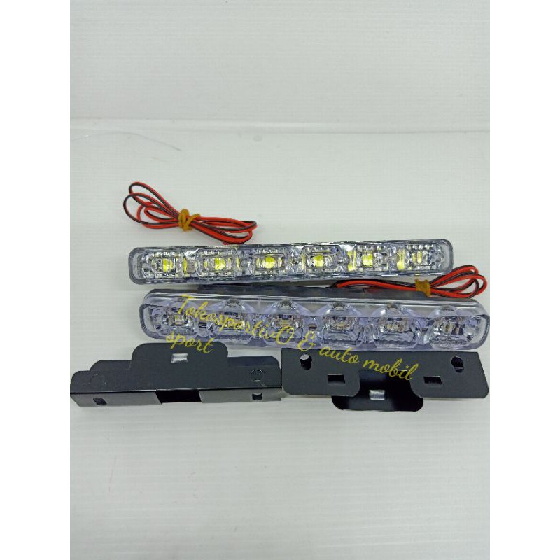 Lampu DRL LED 6led titik universal semua mobil putih 1set-2pcs