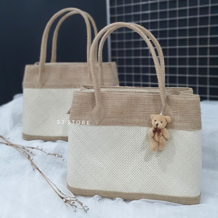 

Gift box hampers kotak hadiah souvenir lebaran imlek natal ultah 4