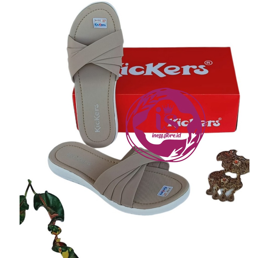 SANDAL SLOP WANITA KICKERS TERHITS KODE SLP06 MURAH GROSIR