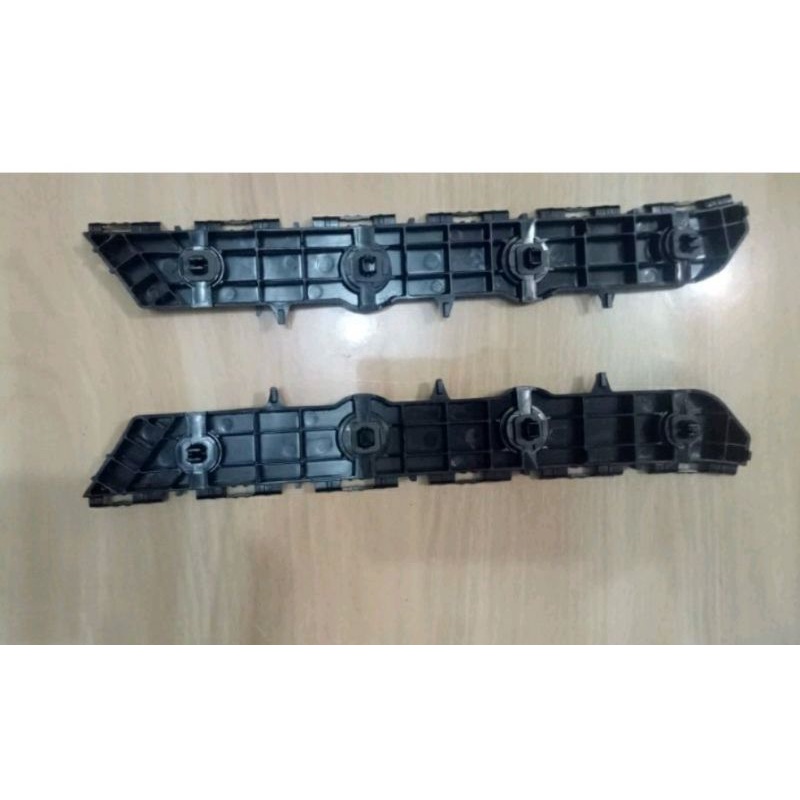 bracket bumper bereket bemper belakang calya,sigra