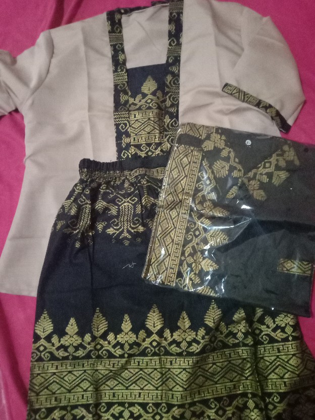 Rnb Santika Prodo Pj | Pabrik Baju Batik Couple Sarimbit Prada Grosir Murah Solo - Couple Batik Tren