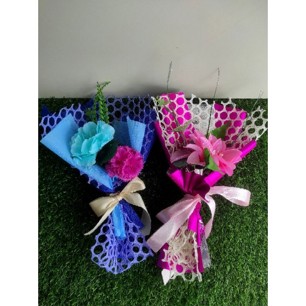 Buket Bunga Mini Ukuran 25 *30cm Untuk Kado Hampers Gift