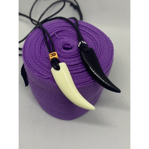 Kalung Tali Hitam Korea Kalung Pria Liontin Taring Keren Kekinian