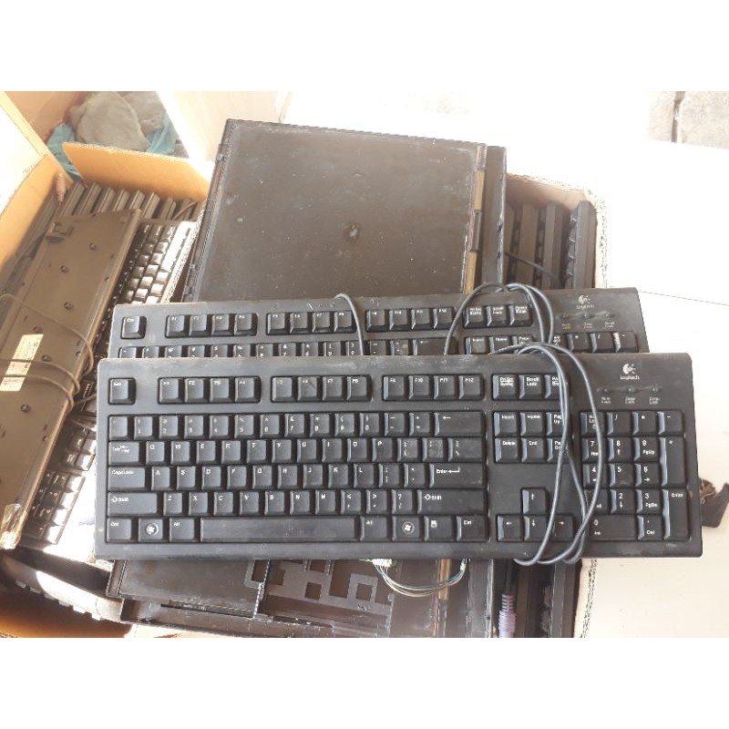 Keyboard Ory Logitech Ps2-1